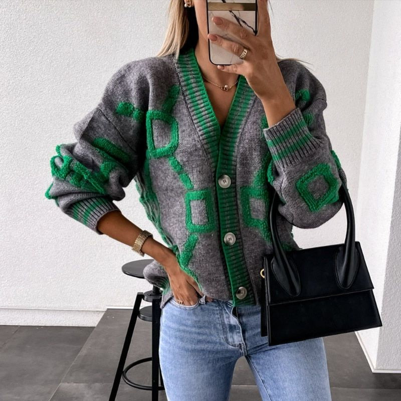 Océane Vêtements- Solo V-Neck Cardigan In Love