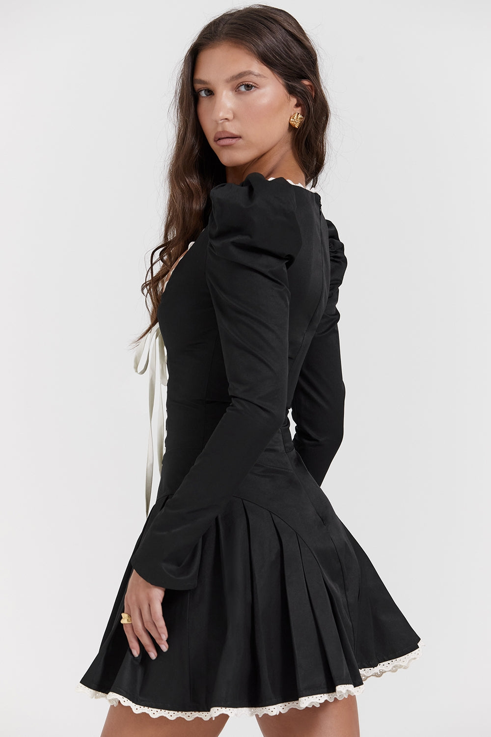 Océane Vêtements -Anaïs Black and Cream Pleated Mini Dress