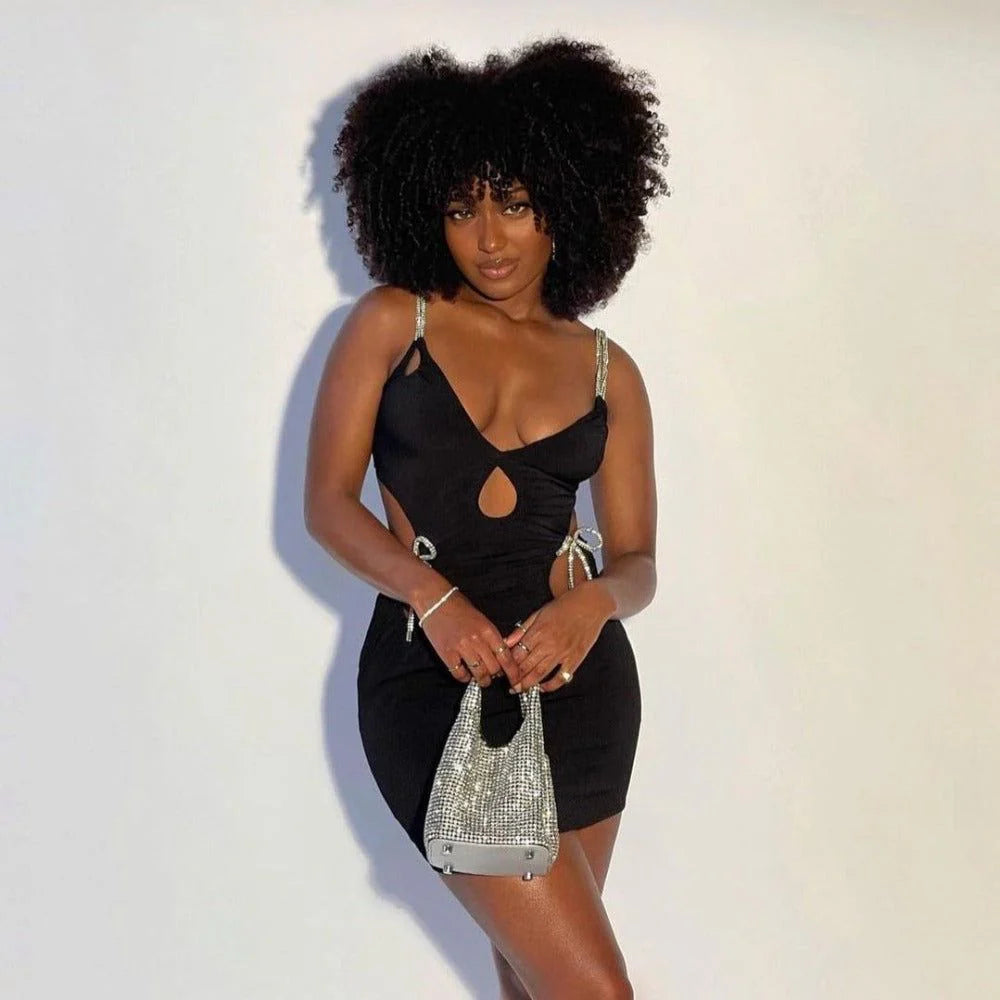 Océane Vêtements -Accro à l'amour Diamond Strap Plunging V Mini Dress