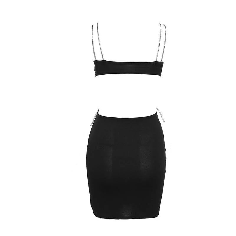 Océane Vêtements -Accro à l'amour Diamond Strap Plunging V Mini Dress