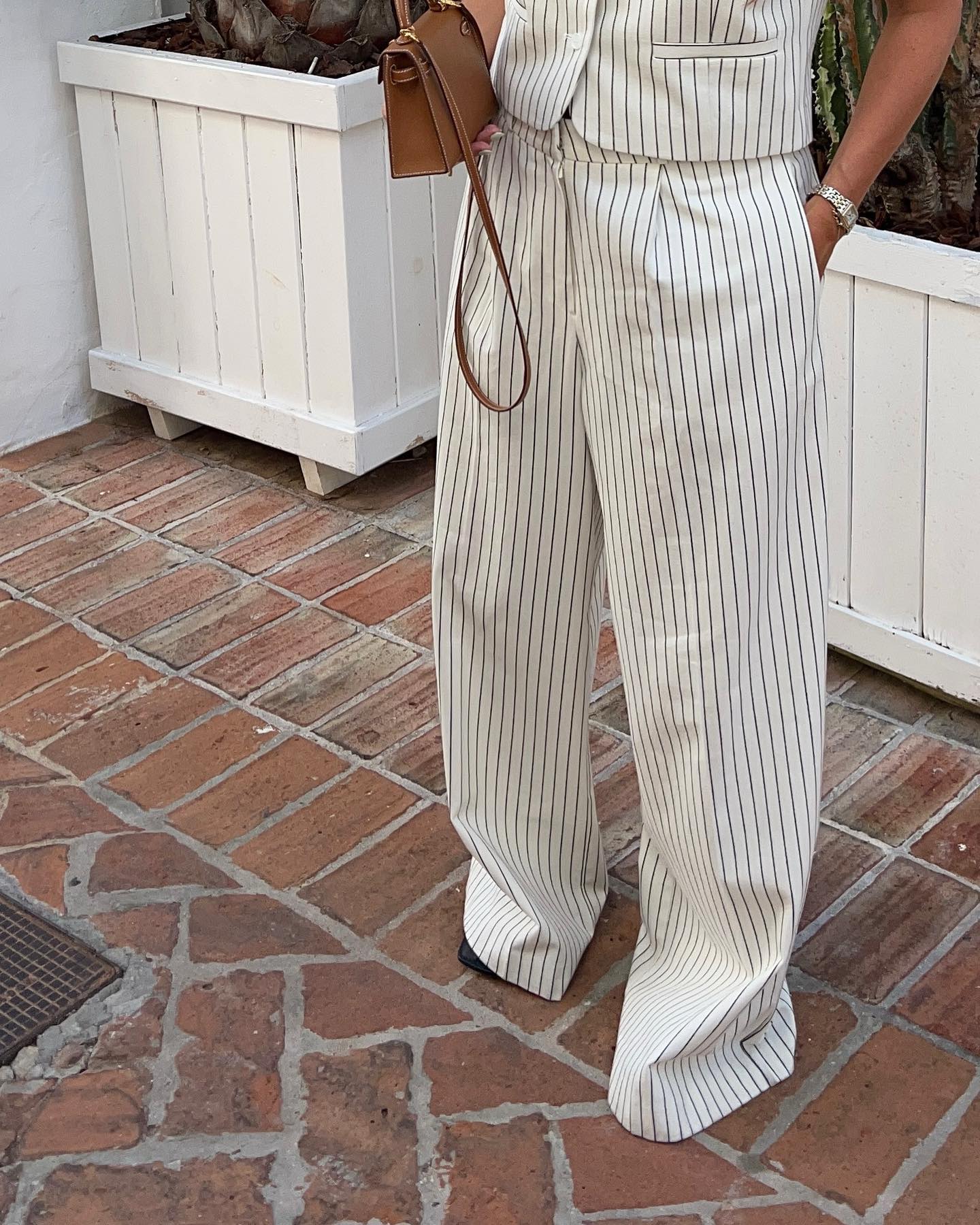 Océane Vêtements - Mode Haute Couture Two Piece Sleeveless V Neck Button Down & High Waist Straight Trousers