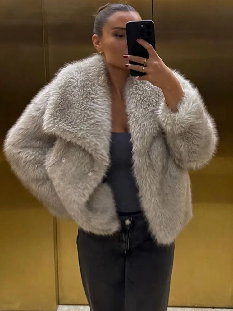 Océane Vêtements -Mia Faux Fur Coat