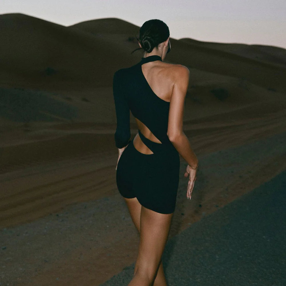 Océane Vêtements - Clair De Lune One Shoulder Cut Out Jumper