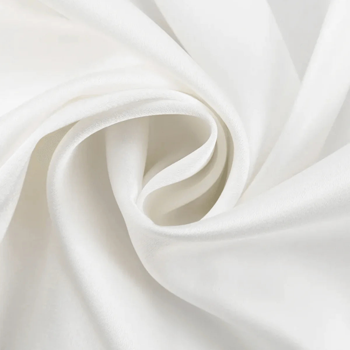 Océane Vêtements - A New Day Loose Satin Shirt