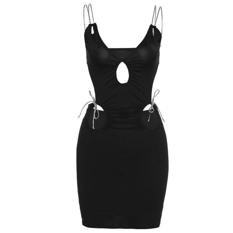 Océane Vêtements -Accro à l'amour Diamond Strap Plunging V Mini Dress