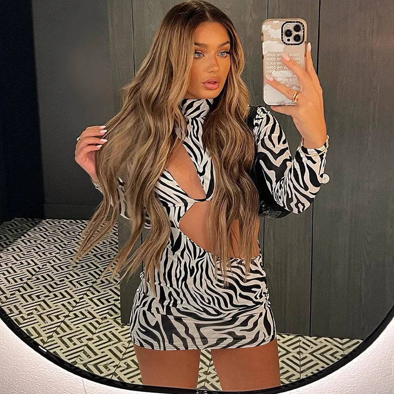 Océane Vêtements -Safari à Imprimé Zèbre High Neck Bodycon Cut Out Mini Dress