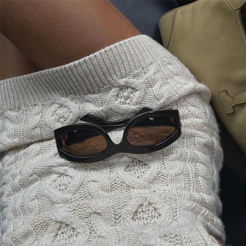Océane Vêtements -Embrasse-Moi Maintenant Knitted Long Sleeve Backless Mini Dress