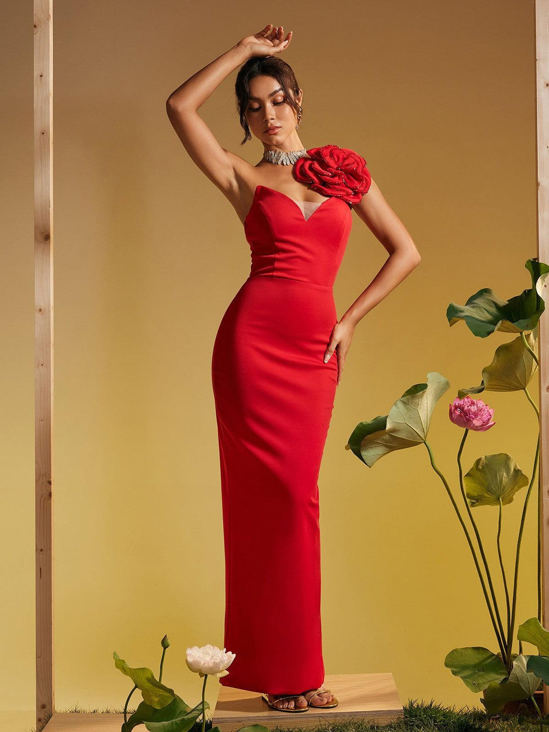 Océane Vêtements -Rose Rouge De L'amour One Shoulder Maxi Dress